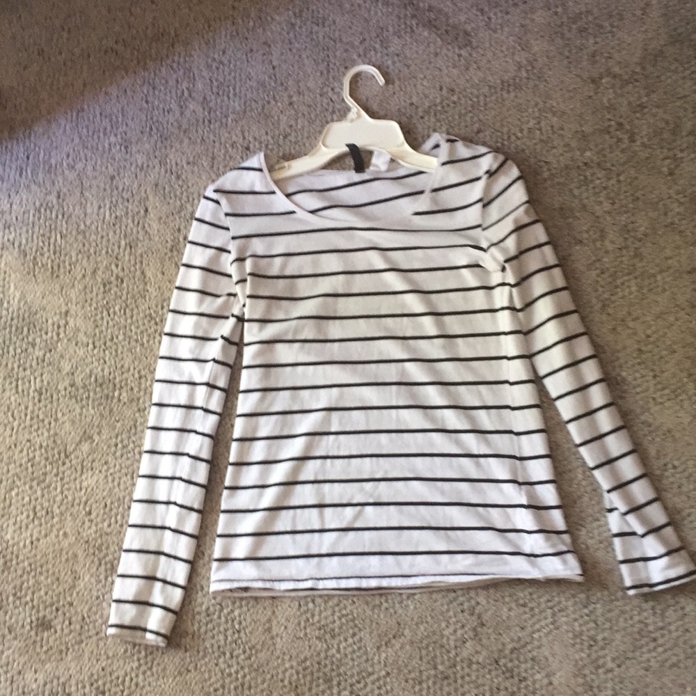 Long sleeve shirt striped white and black